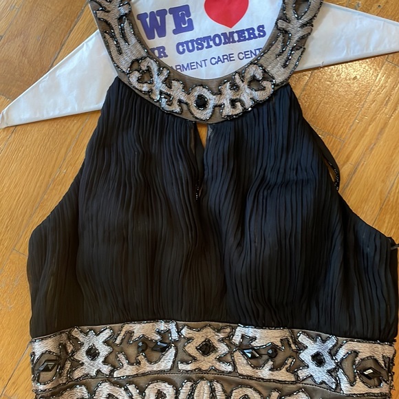 SUE WONG size 4 beaded Neiman Marcus dress - Picture 2 of 14